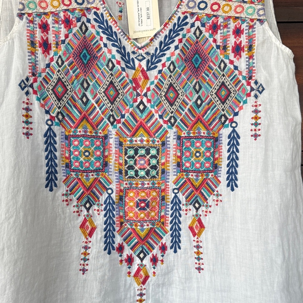 Johnny Was Embroidered Sleeveless White Top - Picture 4 of 7